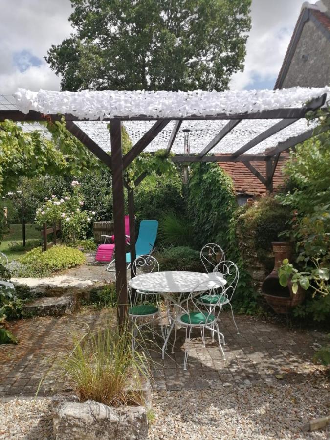 Вилла Au Jardin De La Marquetterie Cigogne Экстерьер фото